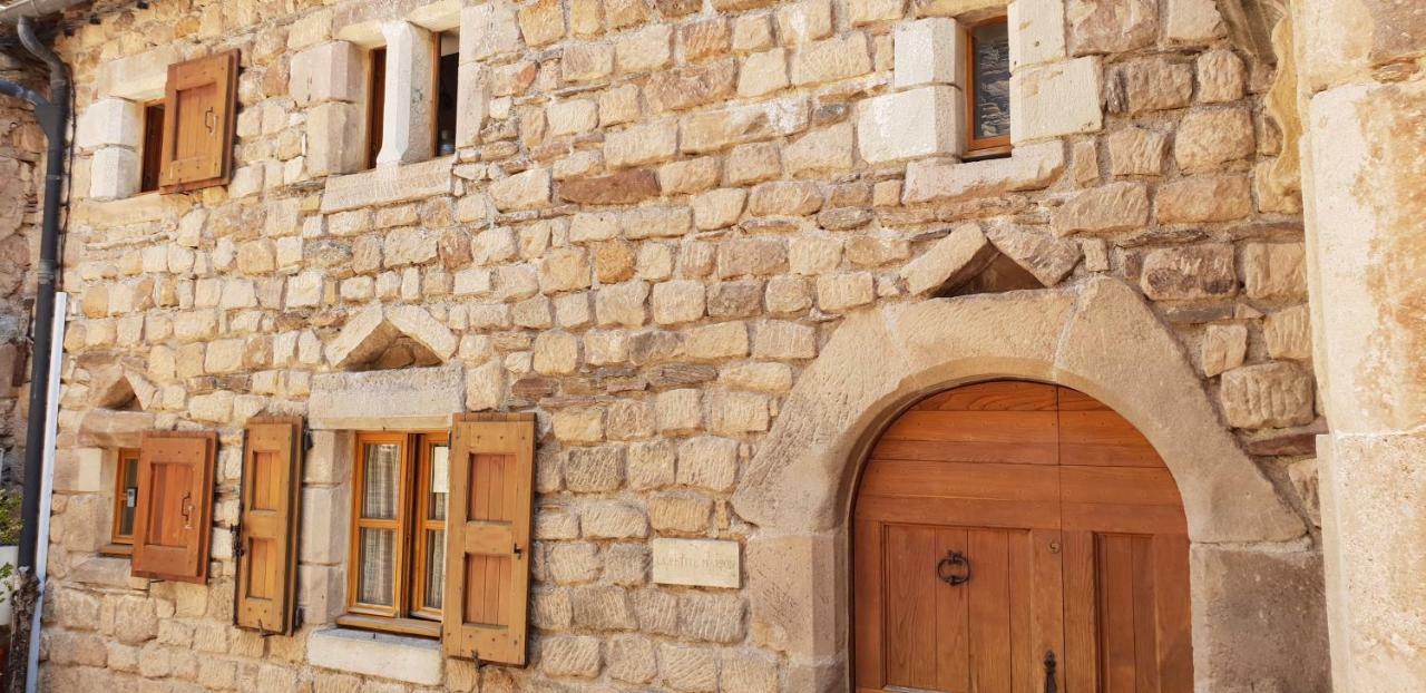 La Petite Maison Des Artistes Holiday home Castelnau-Pegayrols